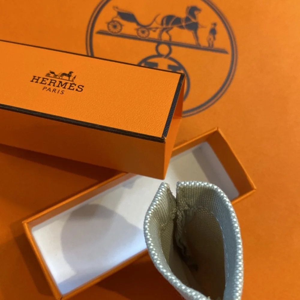 Hermès empty paper shopping bag & empty small cardboard box & muslin bag - Picture 5 of 10